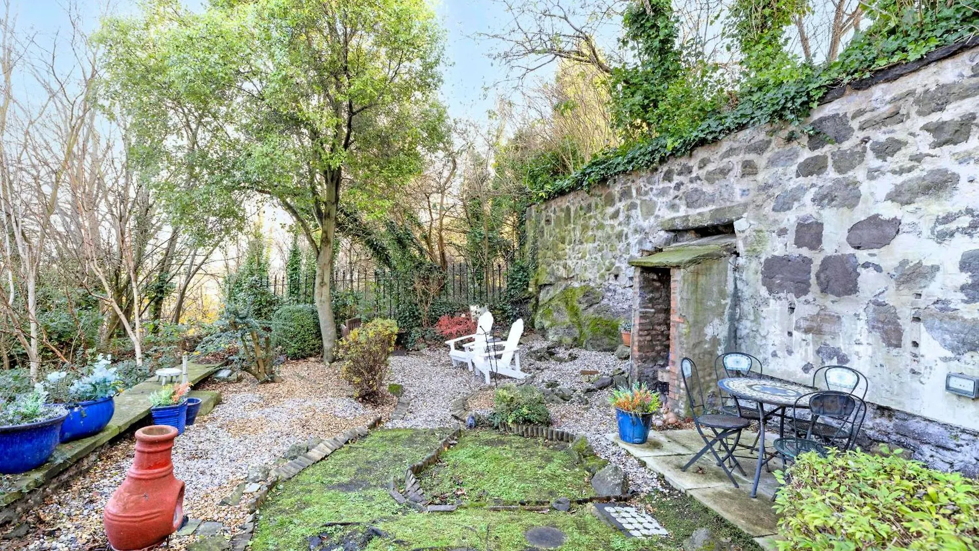 Joivy Beautiful Apartment, Private Garden, Calton Hill Edinburgh Velká Británie